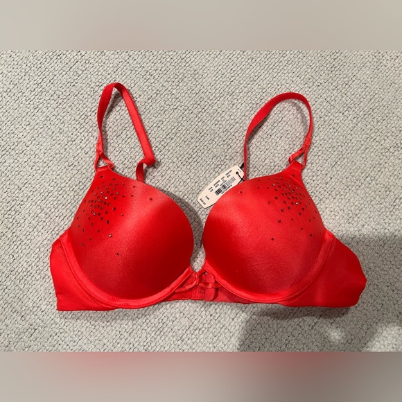 Victoria’s Secret bra - Picture 1 of 2